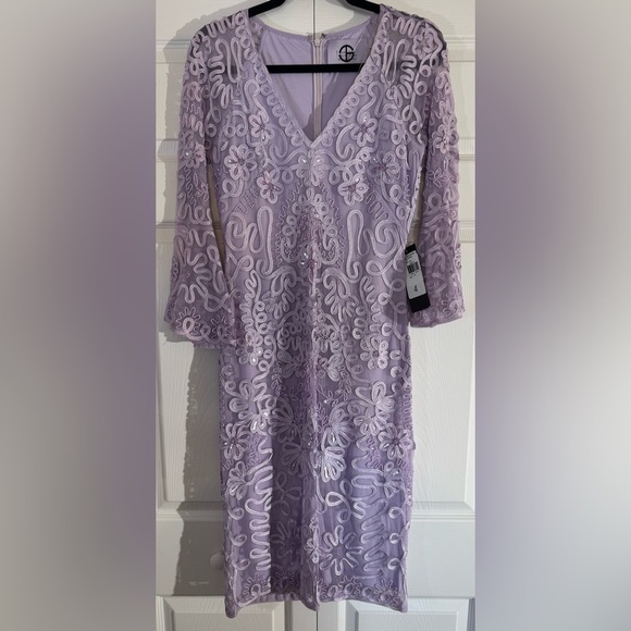 JS Collections Embroidered Dress with Three Quarter Flare Sleeves Size 4 NWT - Picture 1 of 5